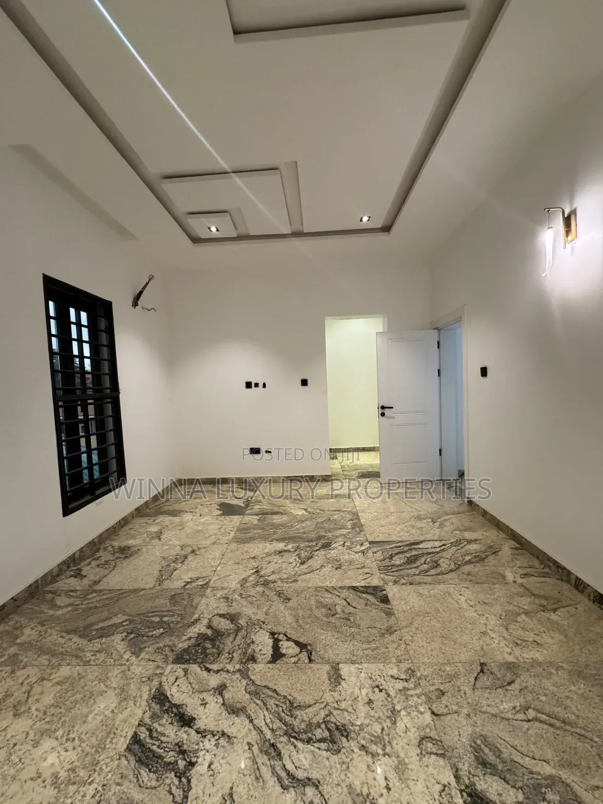 5bdrm Duplex in Life Camp for sale