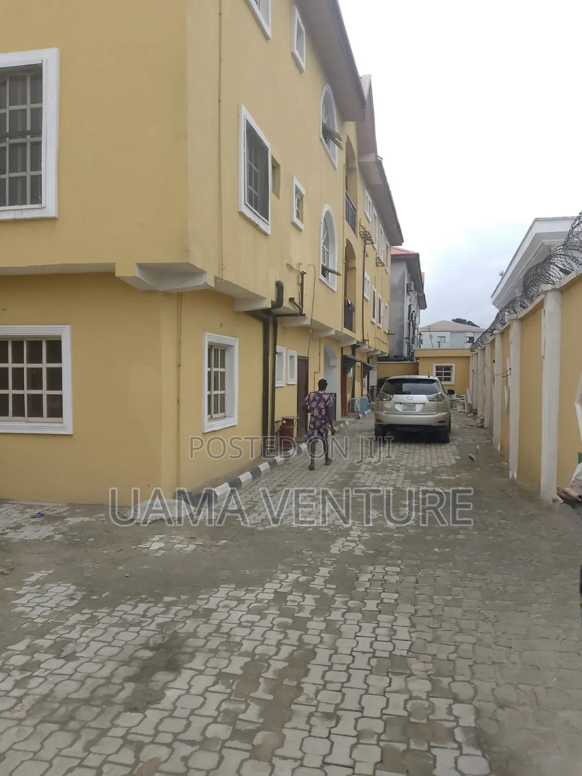 2bdrm Block of Flats in Ado / Ajah for rent