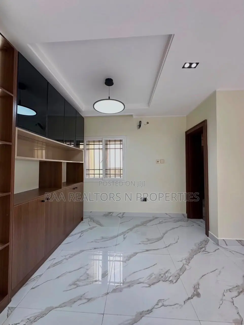 Luxury 4-Bedroom Terrace Duplex