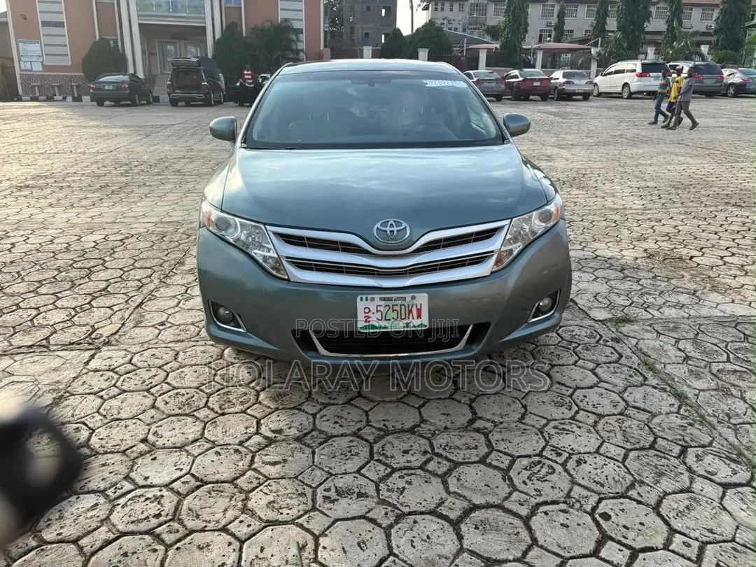 Toyota Venza V6 AWD 2010 Green