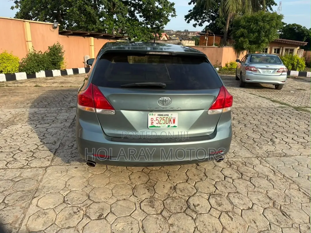 Toyota Venza V6 AWD 2010 Green