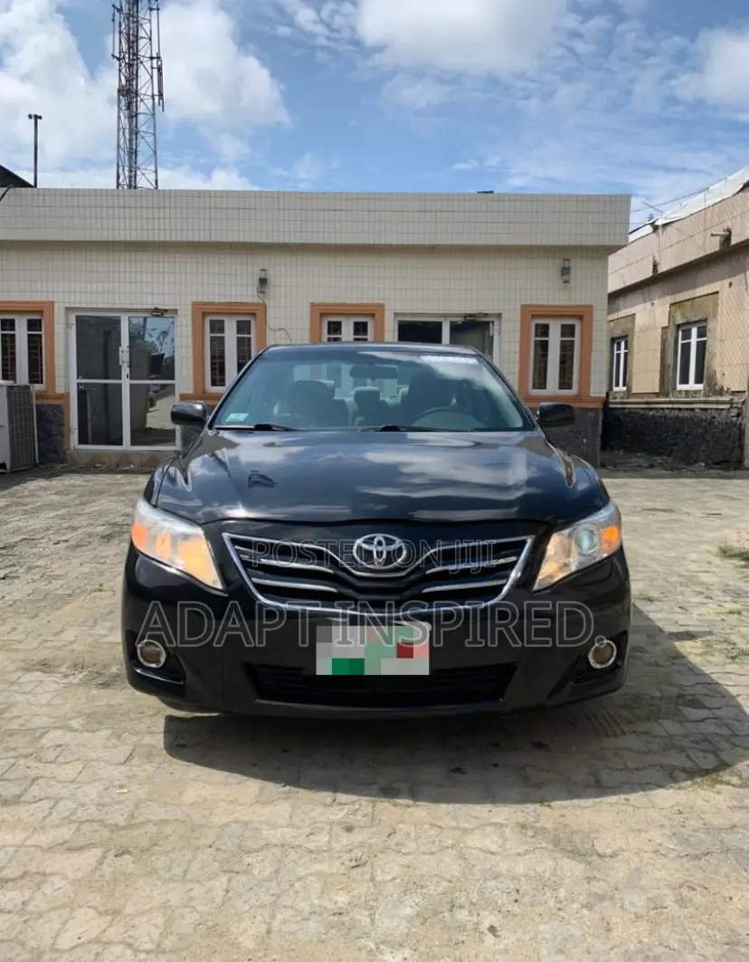 Toyota Camry 2010 Black
