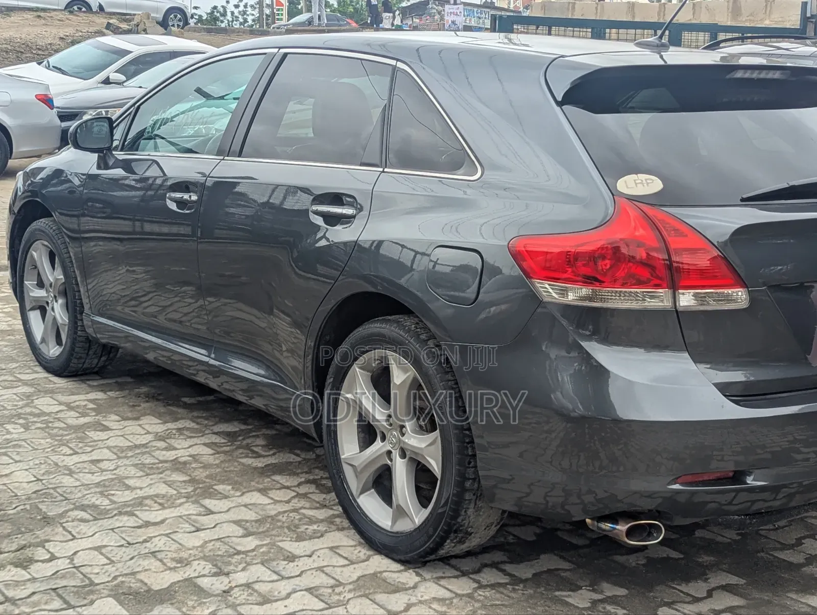 Toyota Venza XLE 2010 Gray