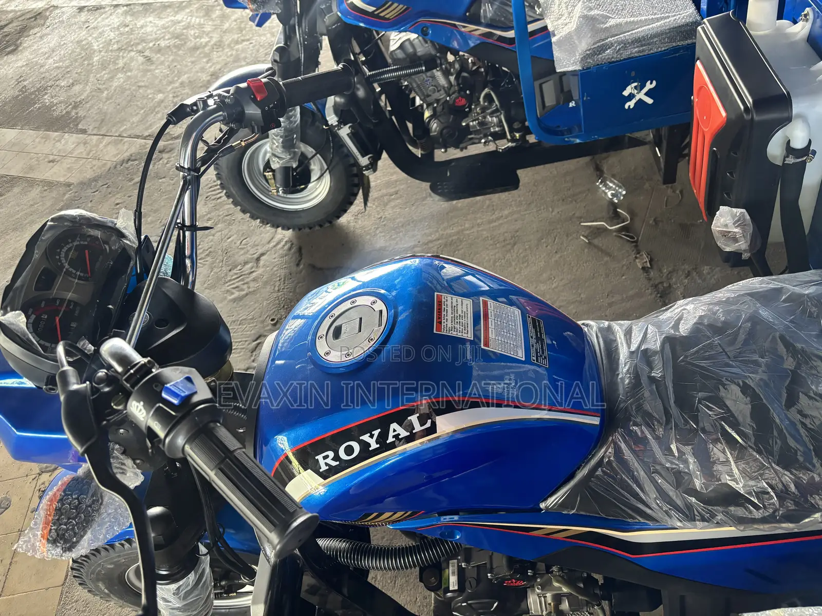 New Royal Motorcycle 2026 Blue