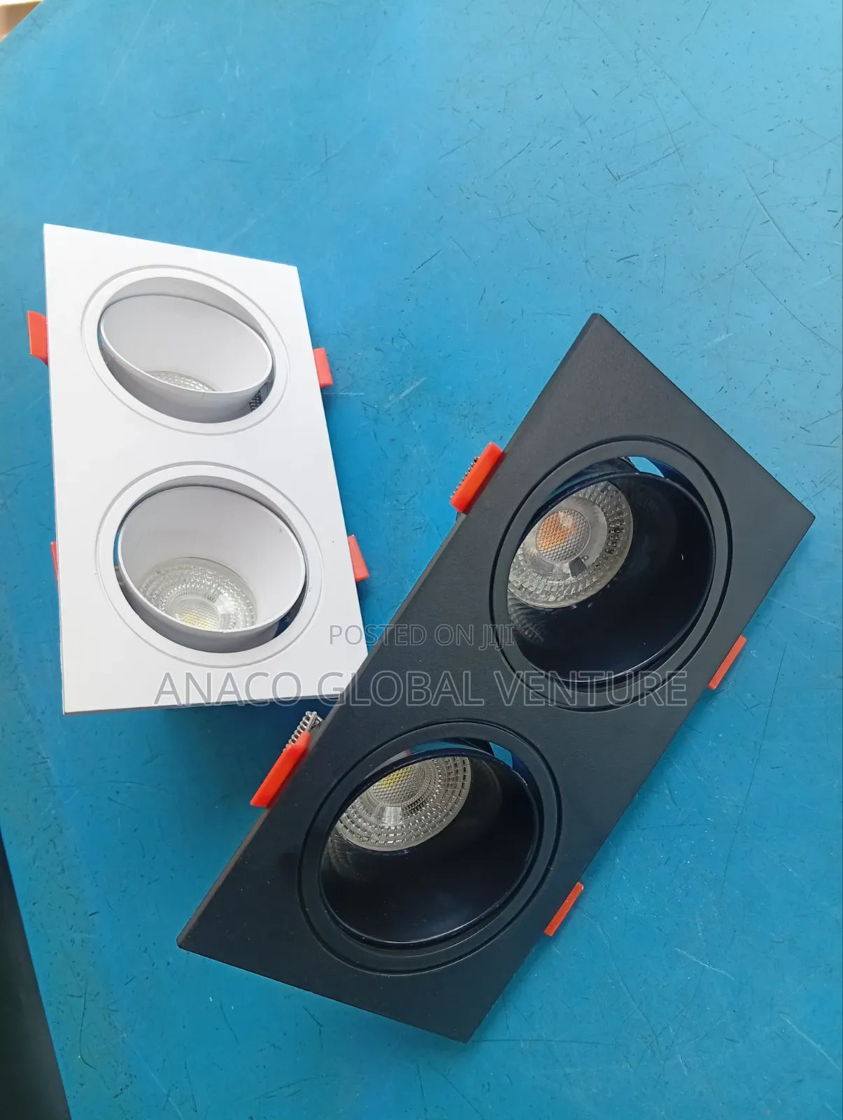 Morden Spot Light for Your Luxury Homes and Hotel With Bulb