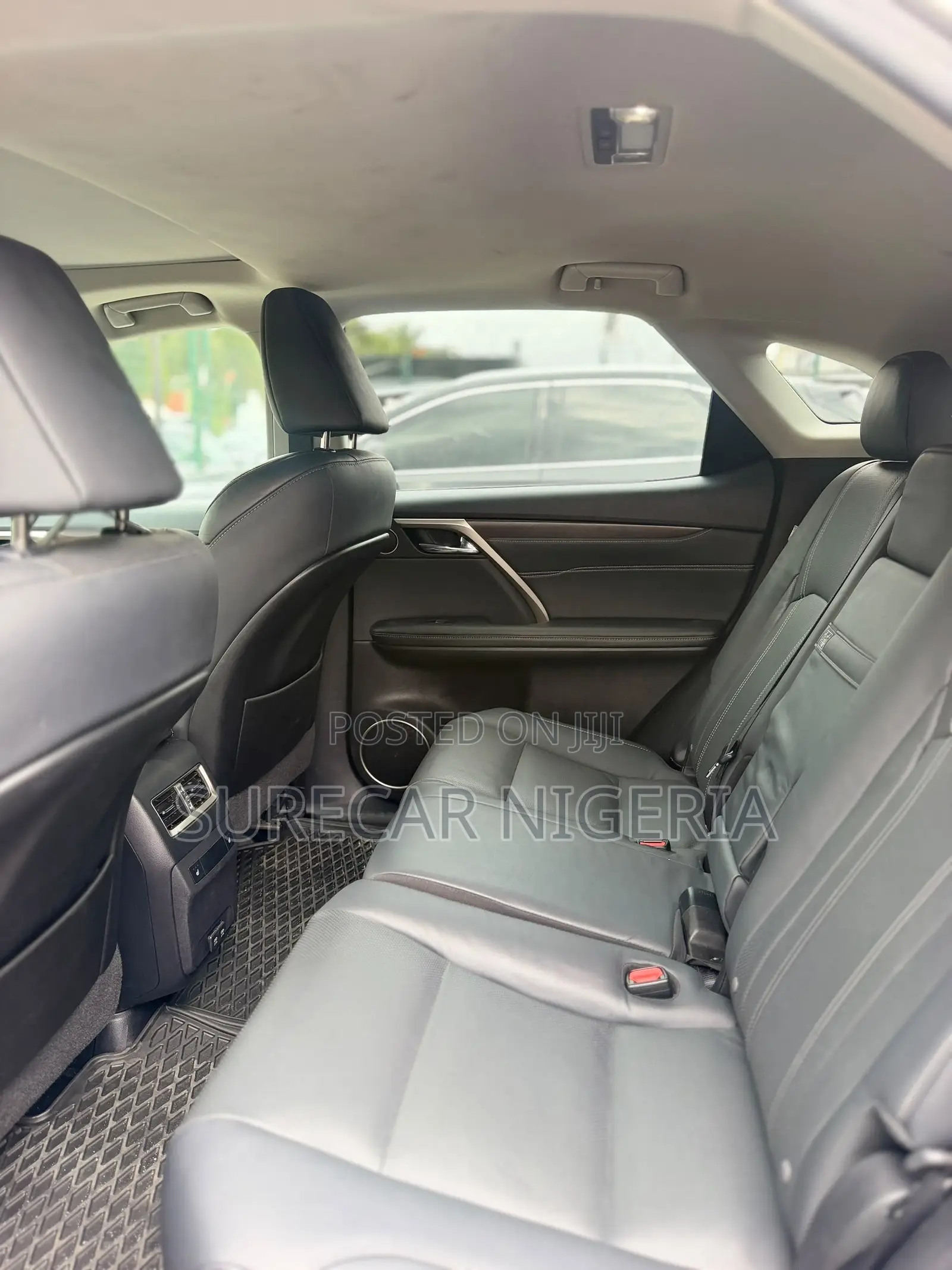 Lexus RX 2021