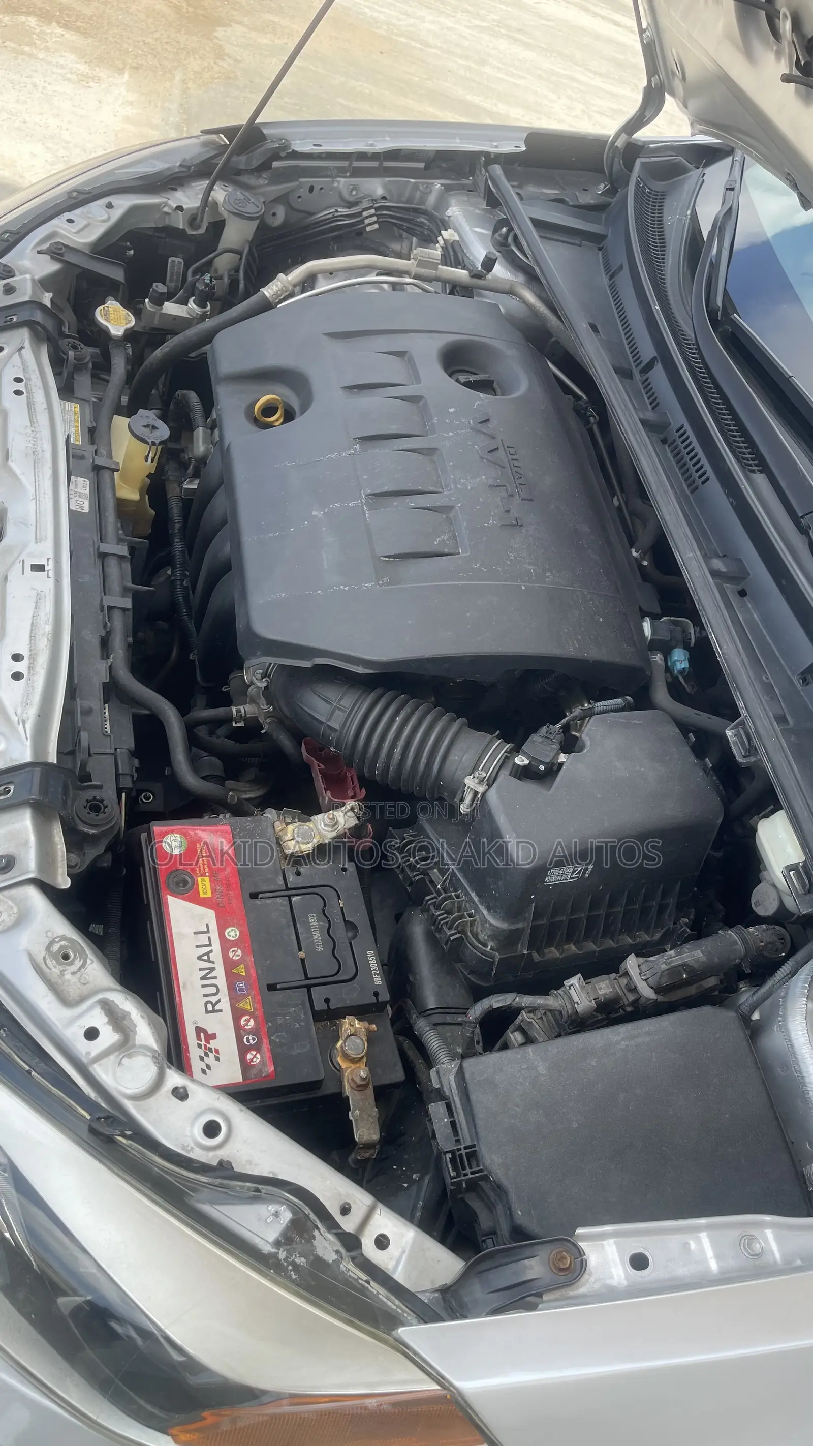 Toyota Corolla LE 4dr Sedan (1.8L 4cyl CVT) 2016 Silver