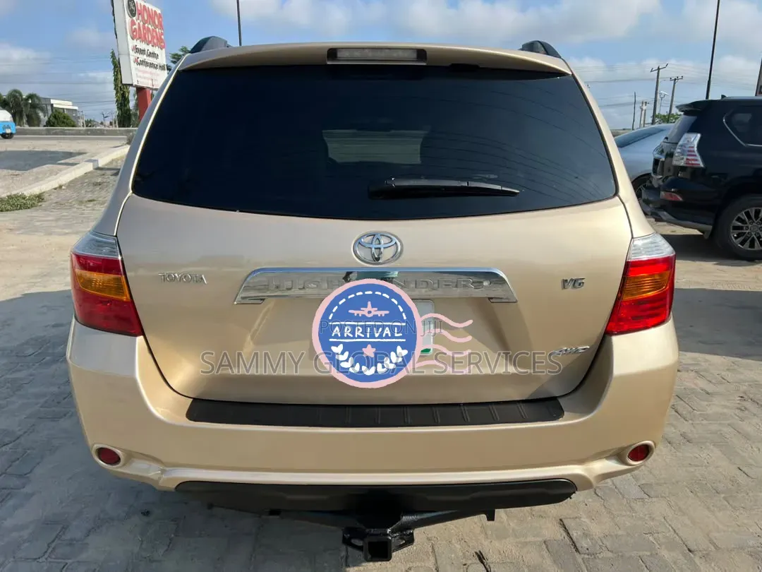Toyota Highlander Sport 2008 Gold
