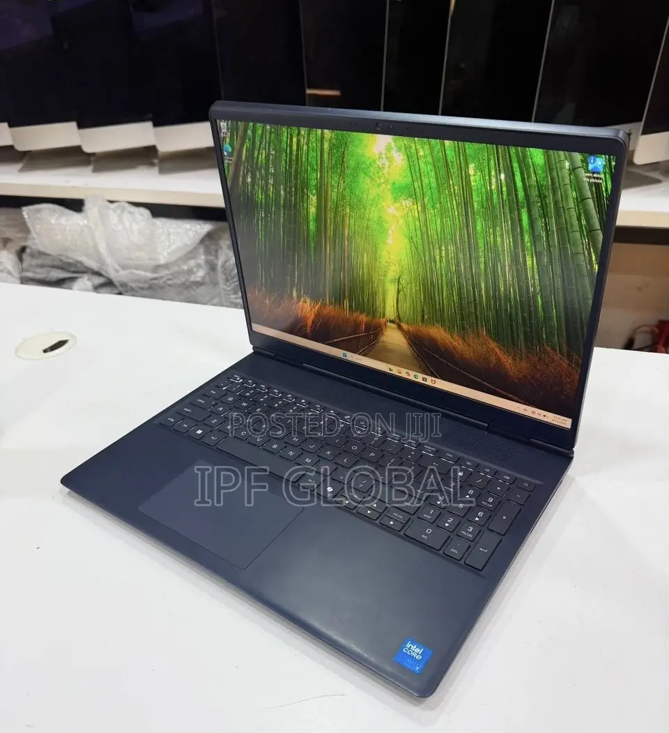 Laptop Alienware 16 Aurora 16GB Intel Core 7 SSD 512GB