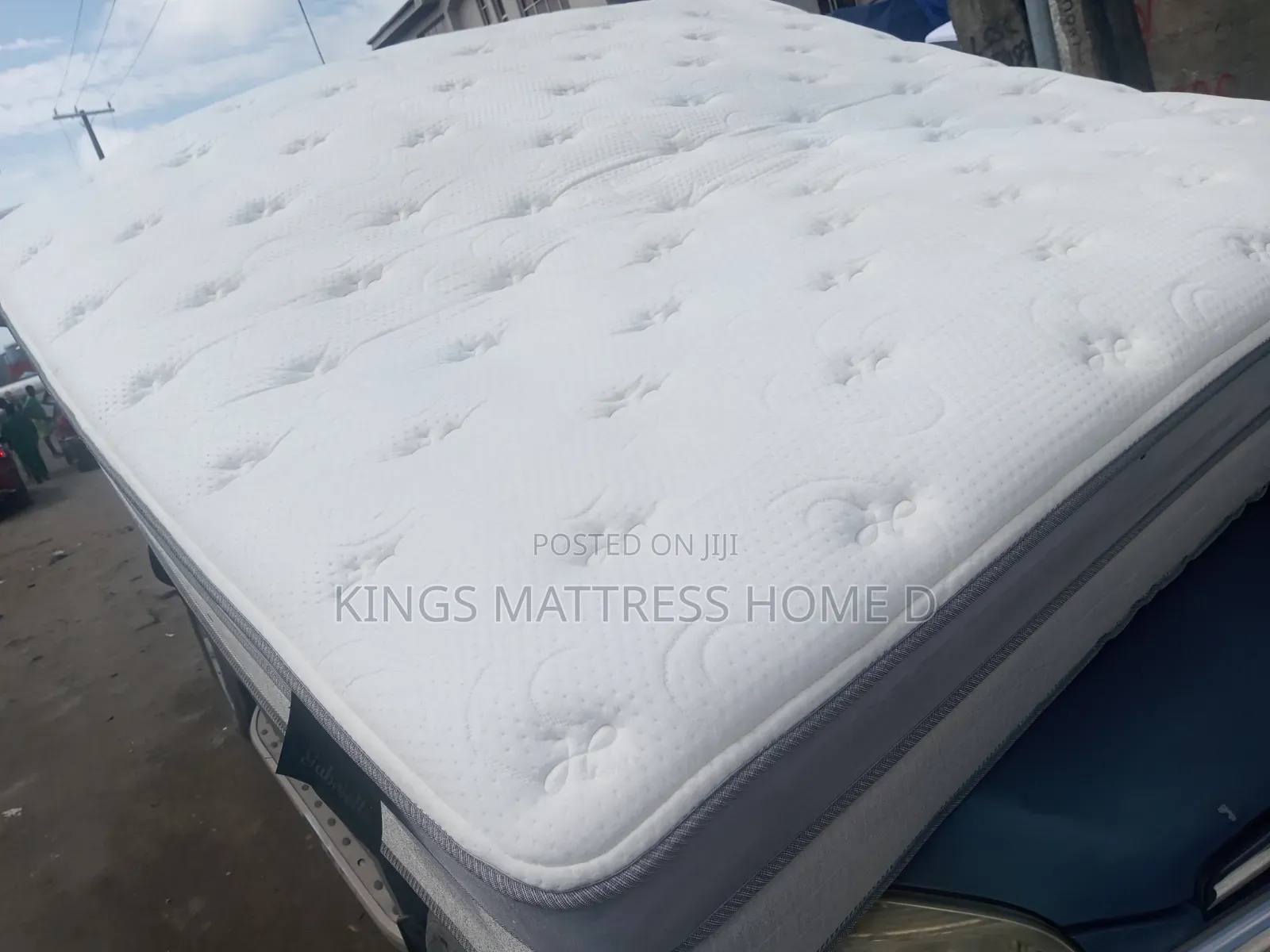 But Good Hybrid Mattress Canadian Mattress