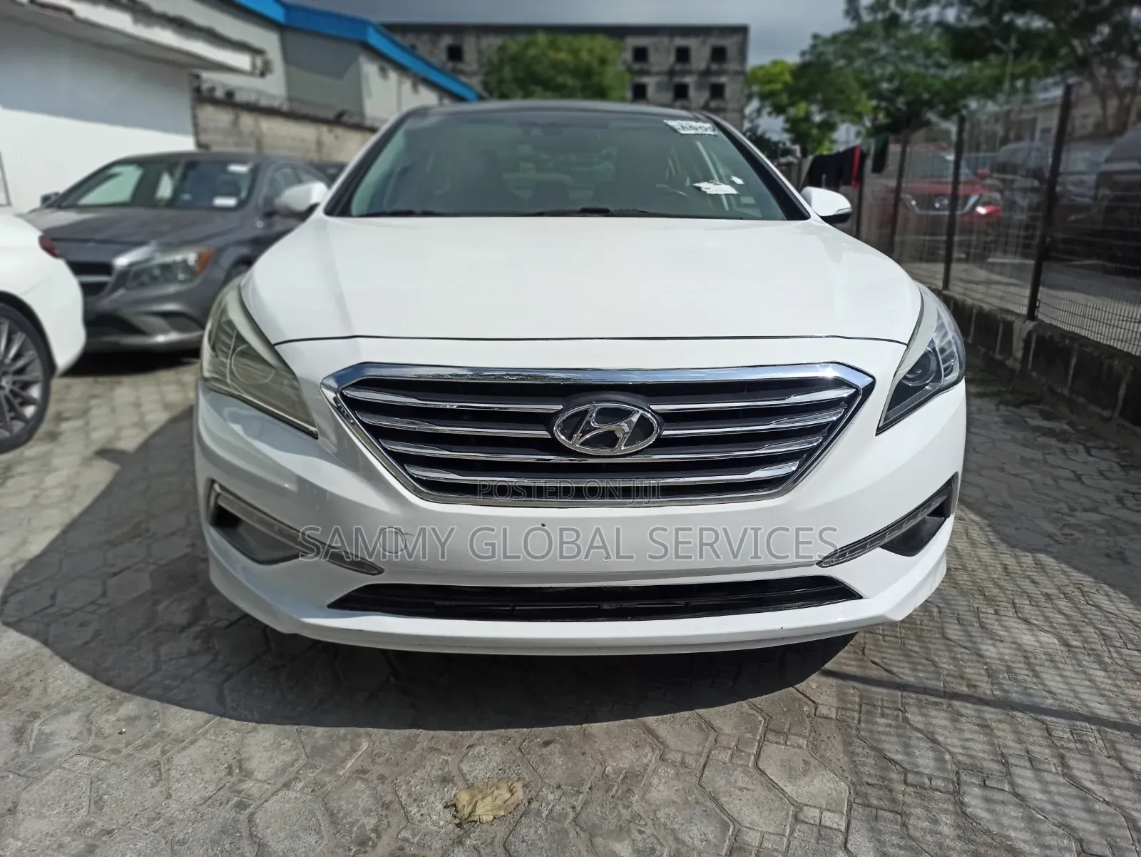 Hyundai Sonata Limited 4dr Sedan (2.4L 4cyl 6A) 2015 White
