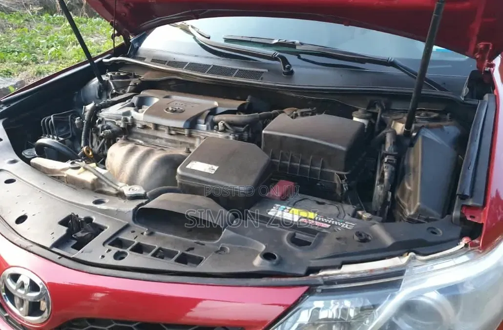 Toyota Camry SE Sport 4dr Sedan (2.5L 4cyl 6A) 2014 Red