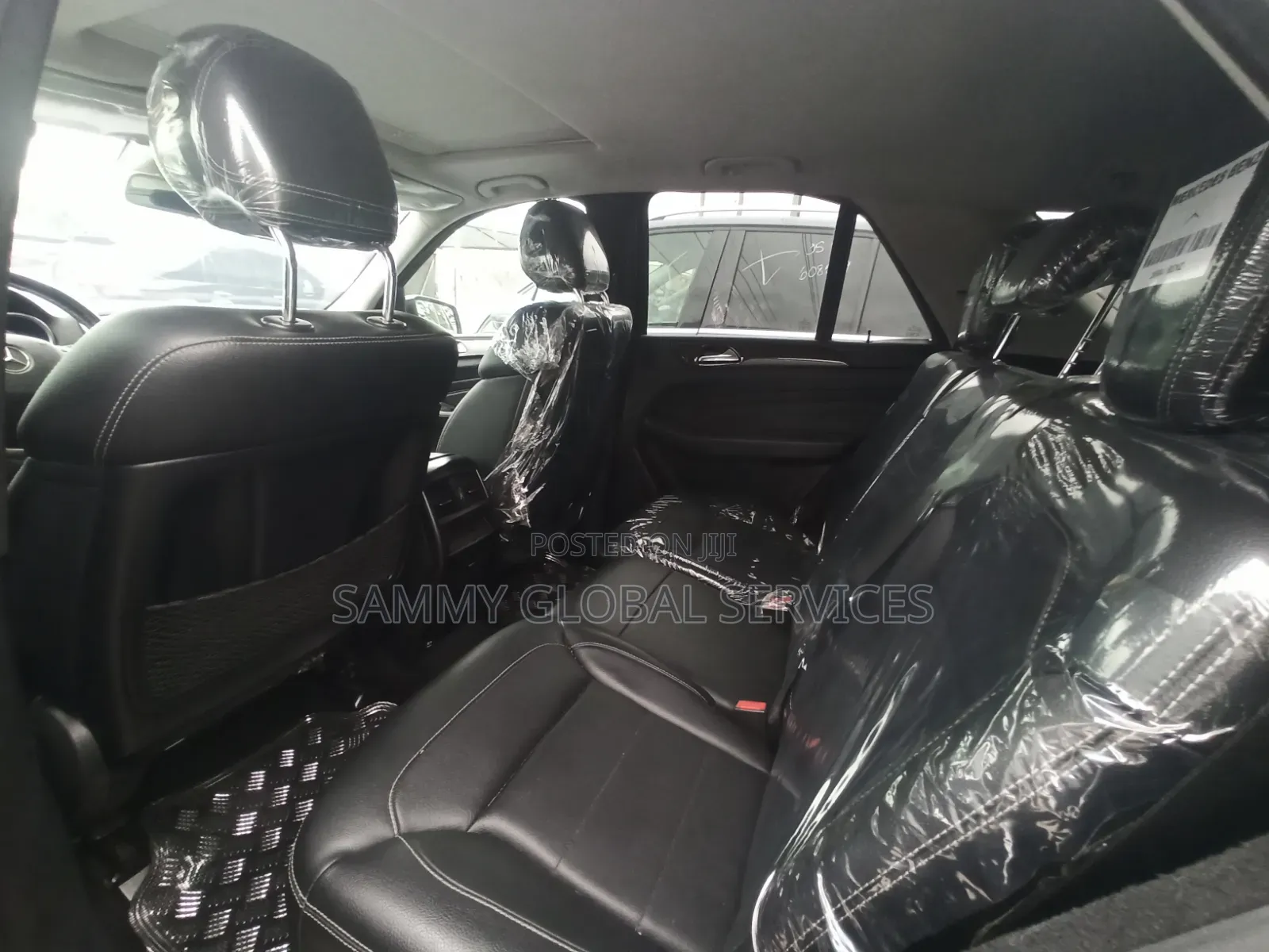 Mercedes-Benz M Class ML350 4MATIC 4dr SUV AWD (3.5L 6cyl 7A) 2014