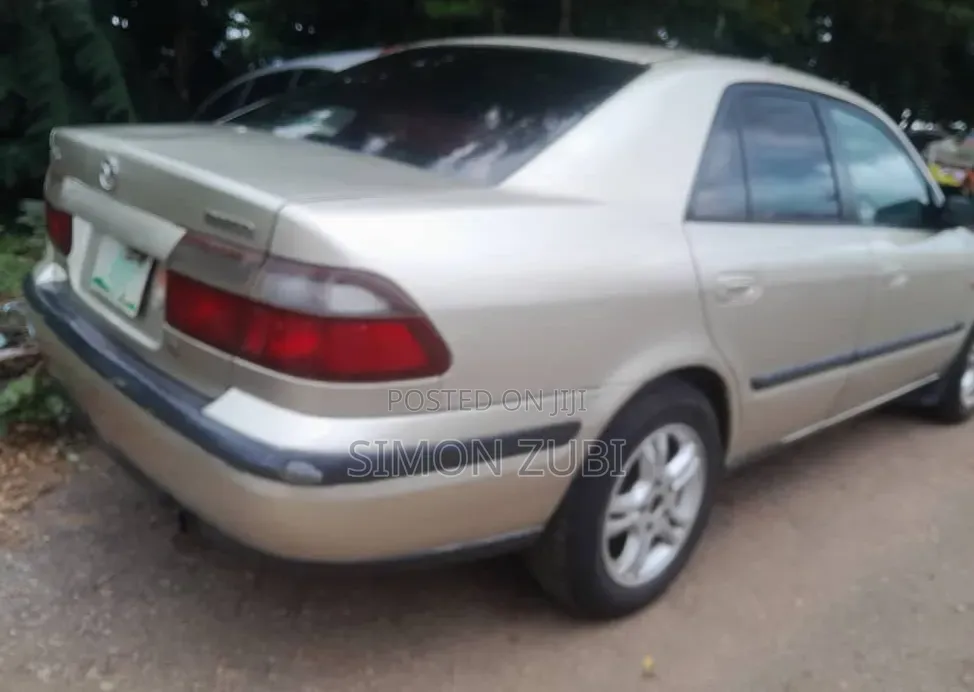 Mazda 626 ES 4dr Sedan (2.0L 4cyl 4A) 2001 Silver