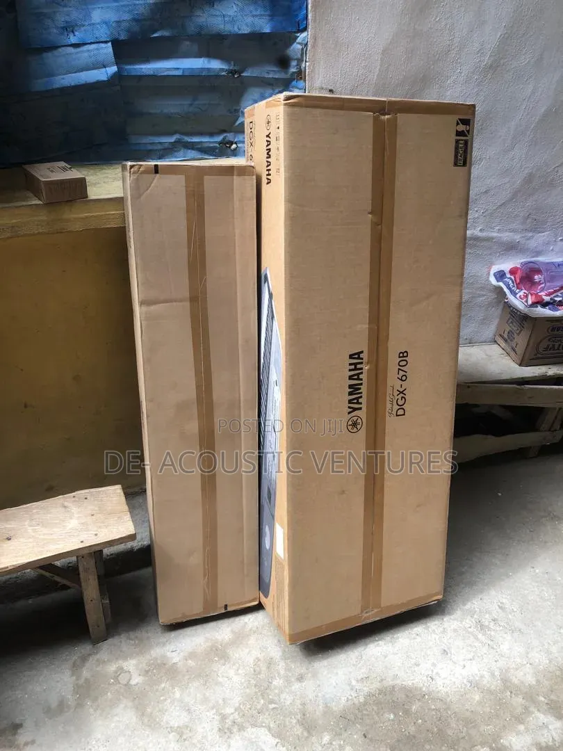 Brand New DGX 670B Portable Grand Piano With Stand
