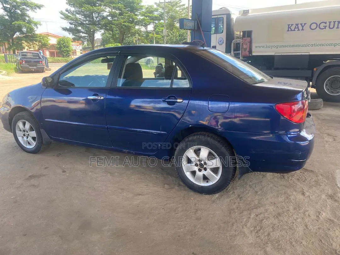 Toyota Corolla 2003 Blue
