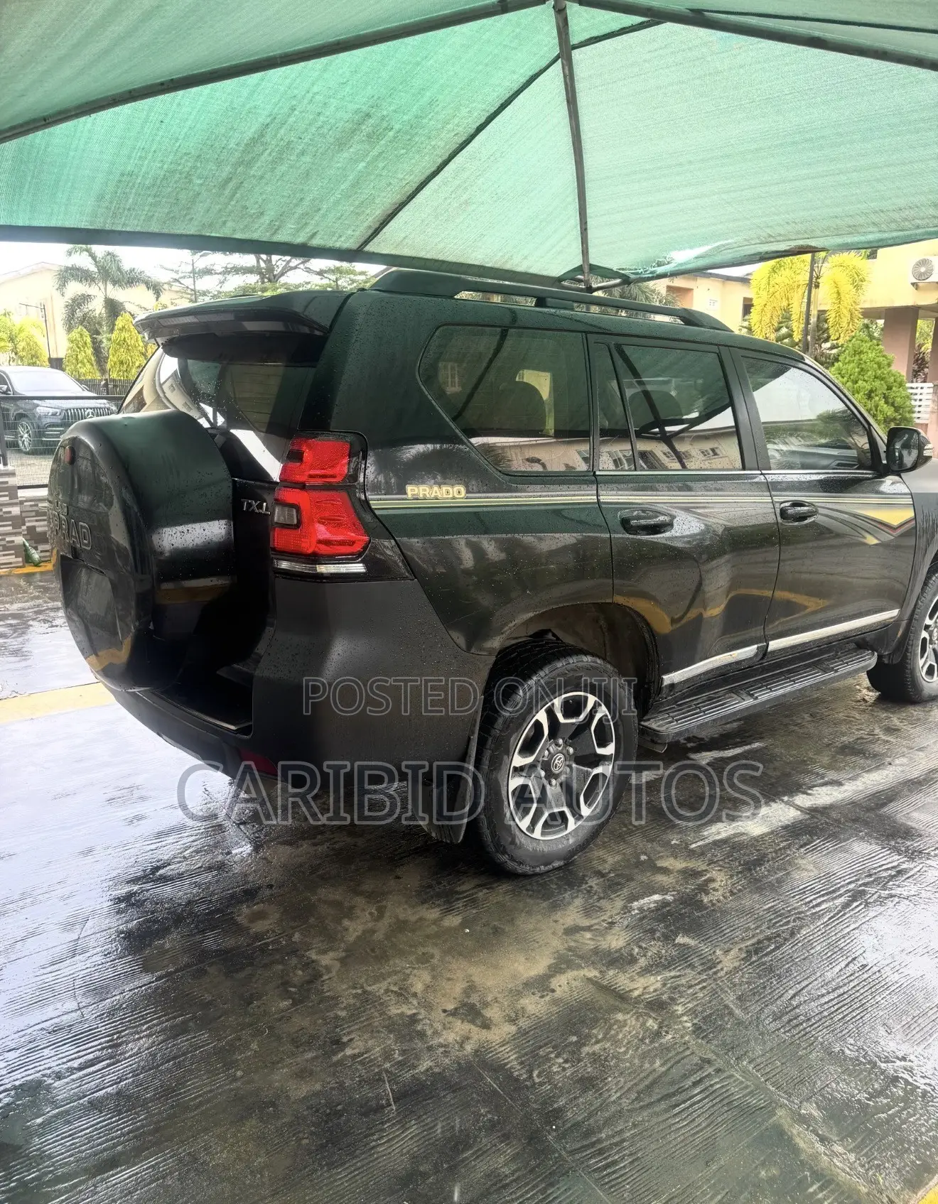 Toyota Land Cruiser Prado 2011 Black