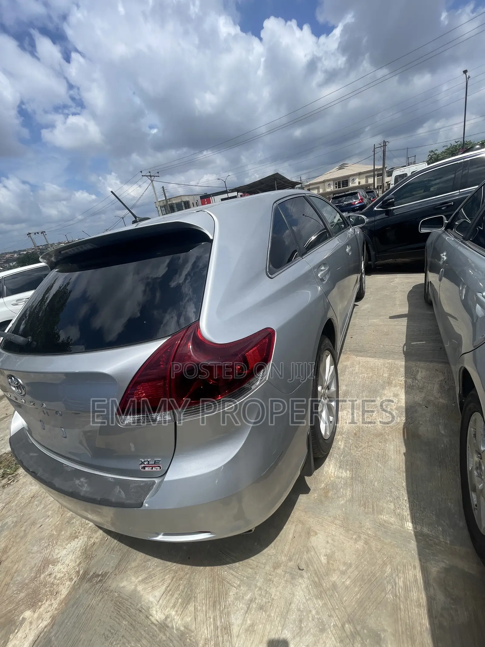 Toyota Venza XLE 4dr Wagon (2.7L 4cyl 6A) 2014 Silver