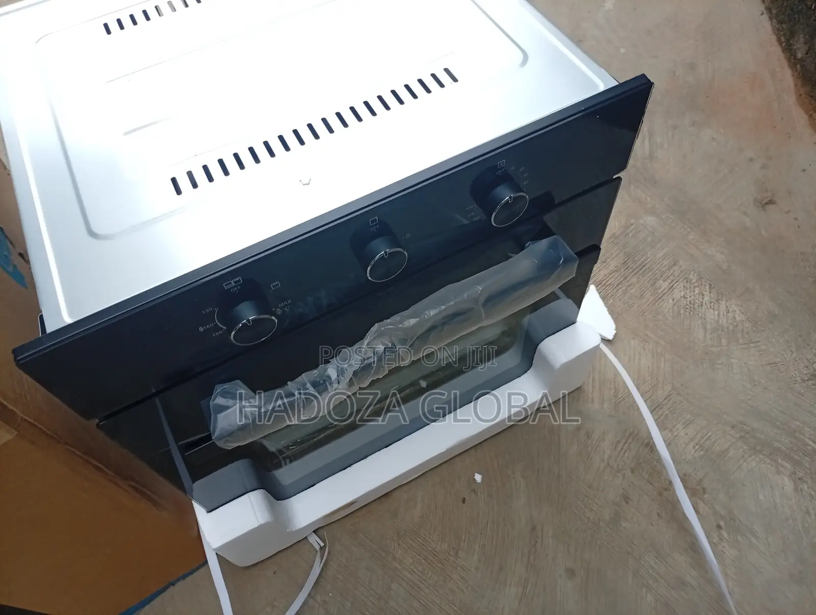 HomeStar Family Size Electric Oven With Large Cooking Chamber