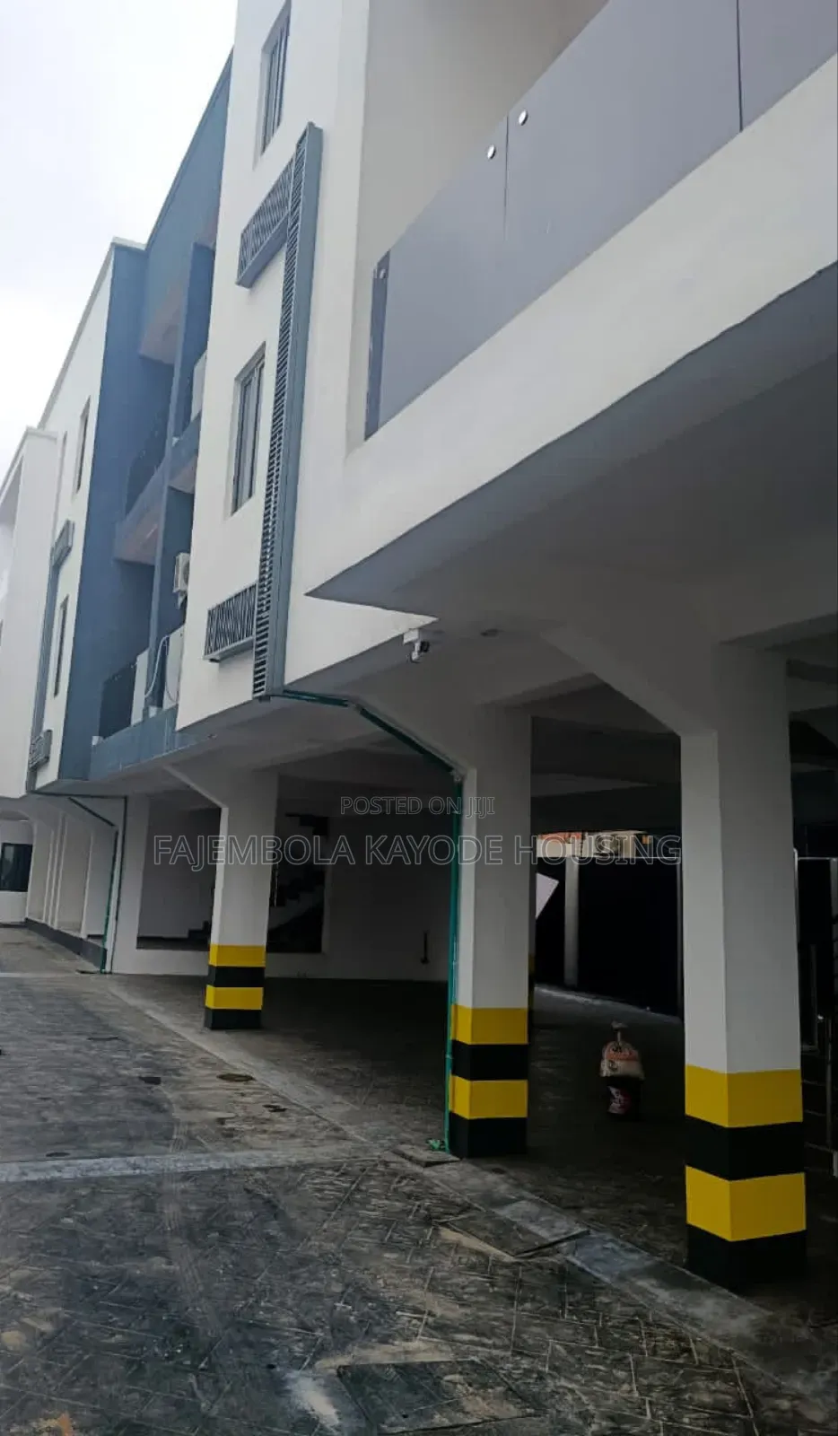 Studio Apartment in Lekron Estate, Bodija for rent