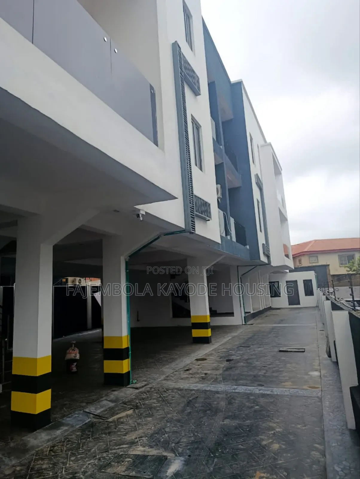 Studio Apartment in Lekron Estate, Bodija for rent