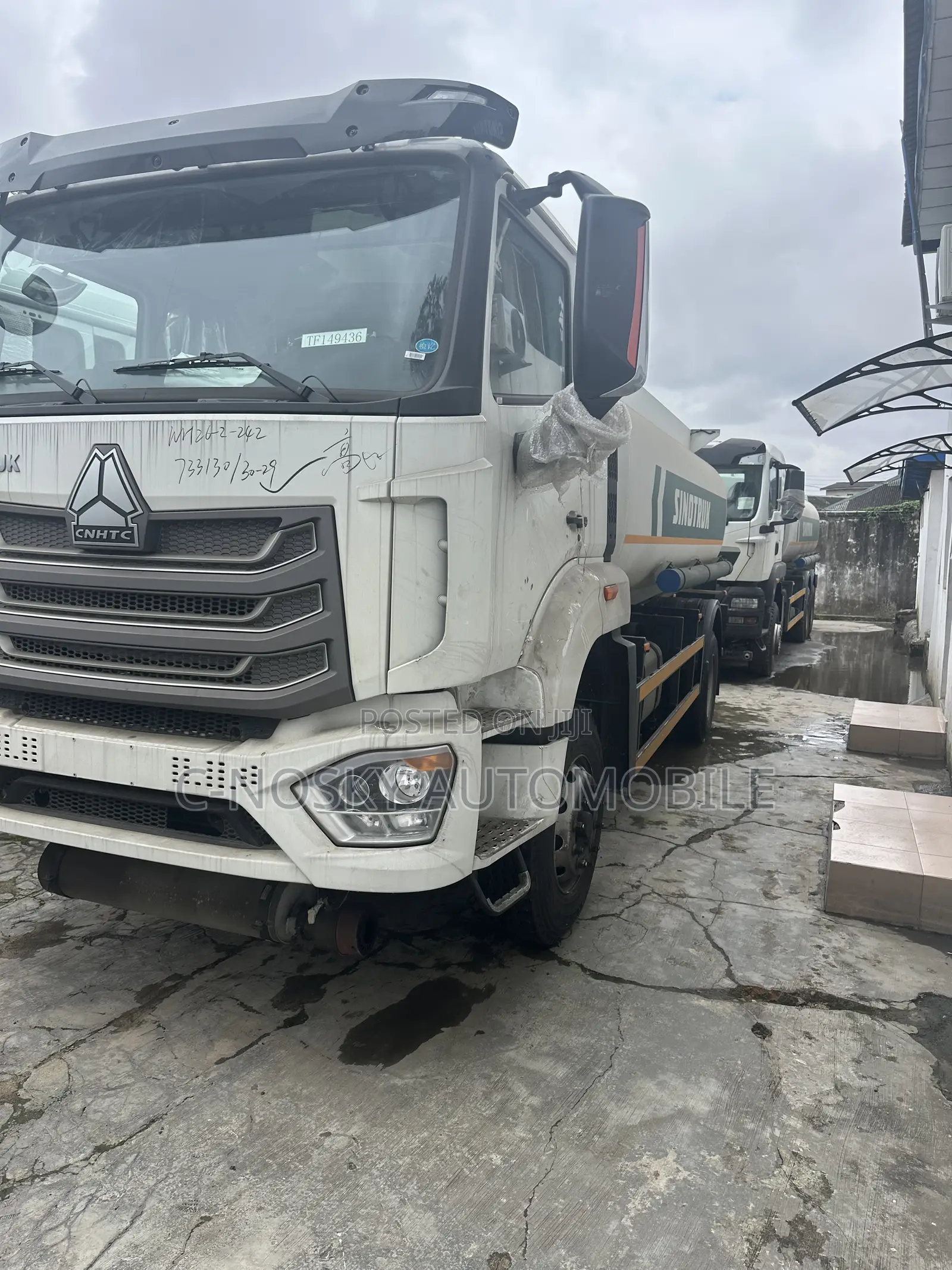 Diesel Pedla truck.Brand New.
