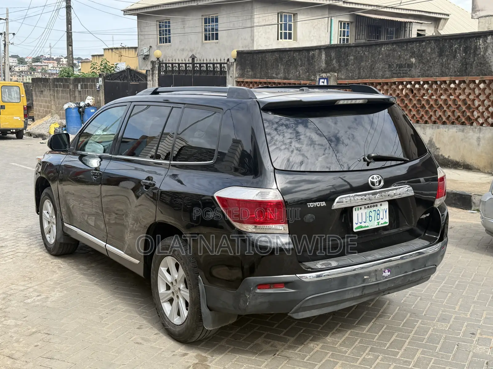 Toyota Highlander Limited 3.5L 2WD 2013 Black