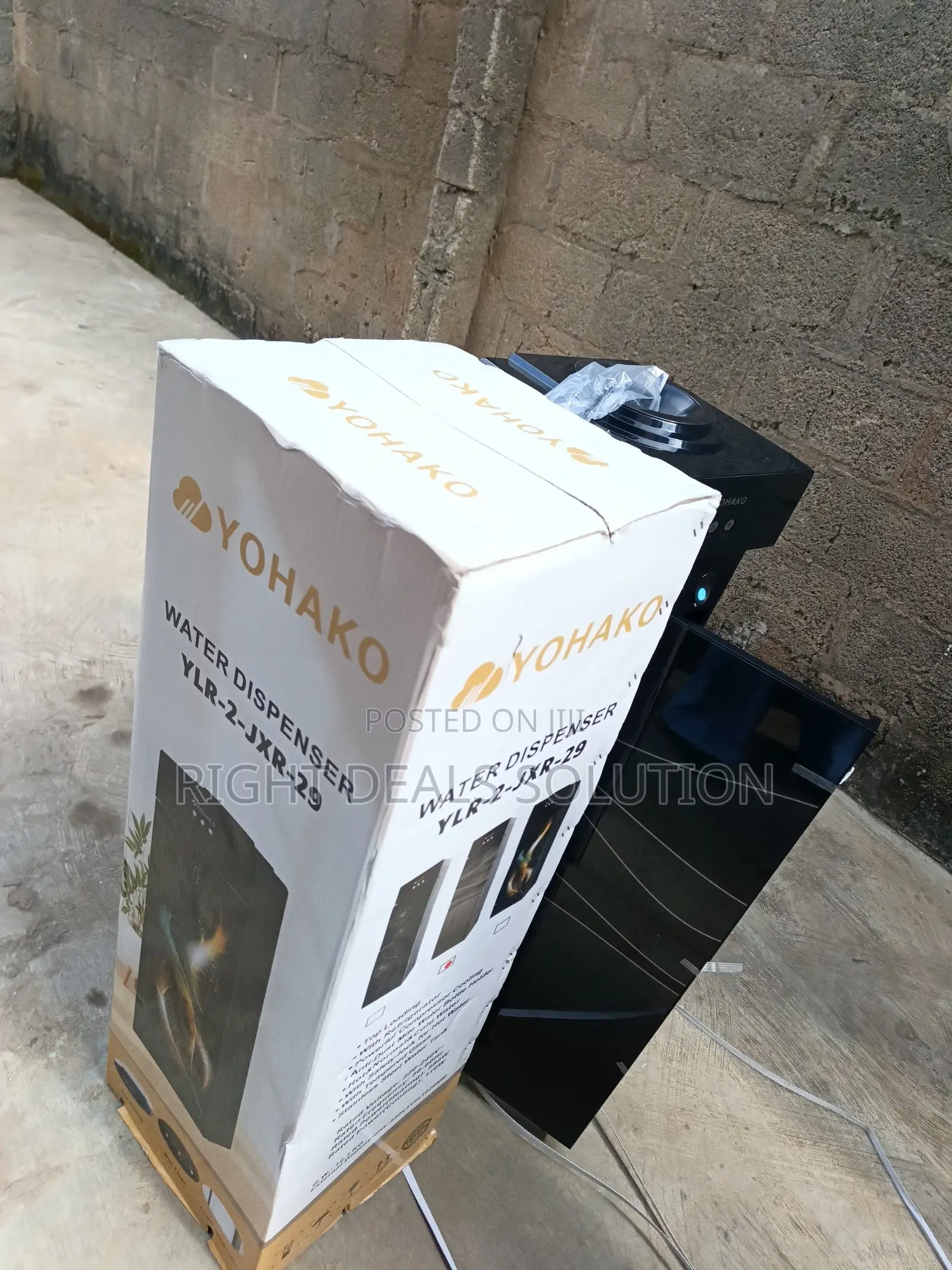 Yohako Hot Cold Water Dispenser With Refrigerator
