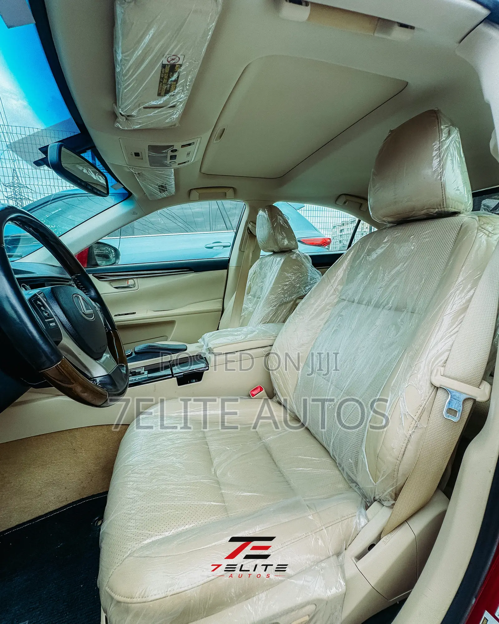 Lexus ES 2014 Red