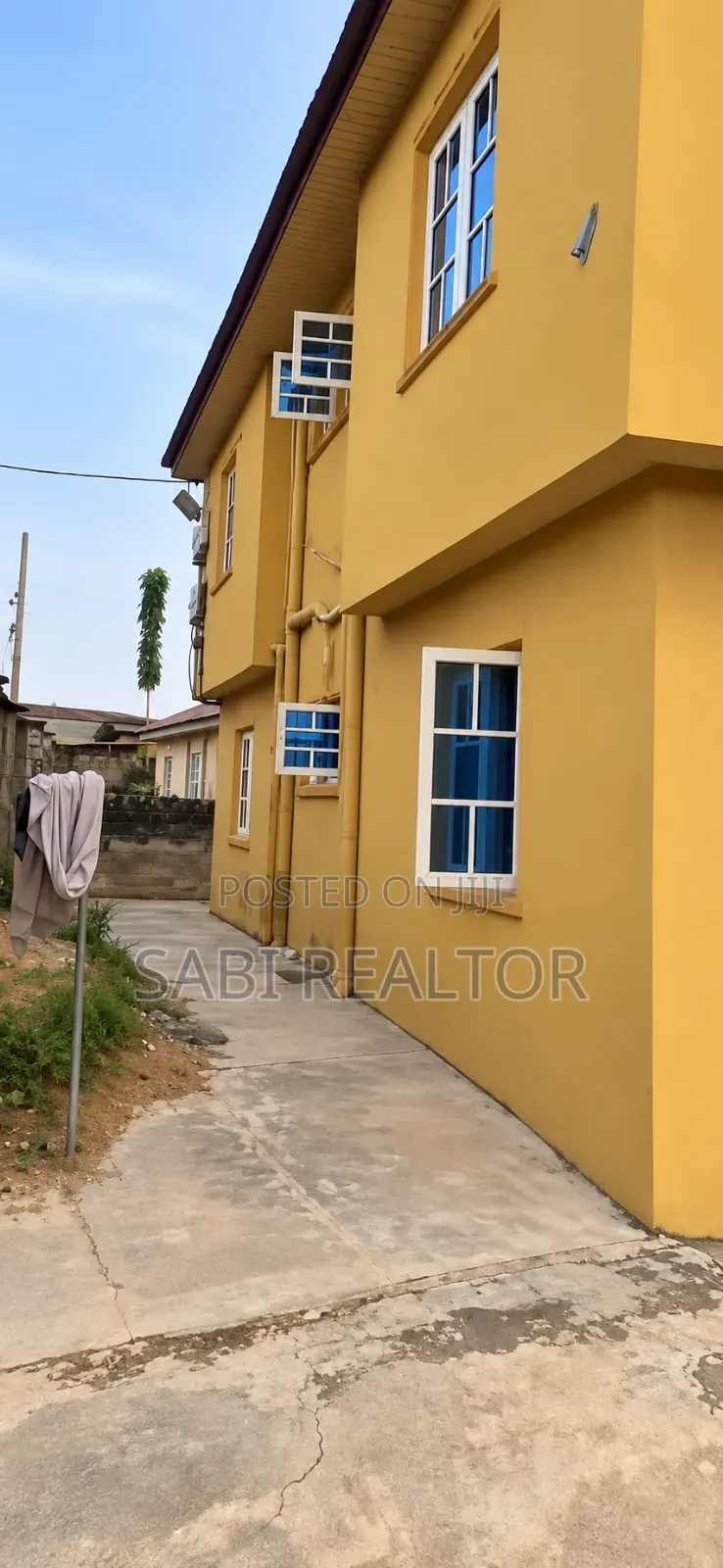 Furnished 2bdrm Block of Flats in Ipaja / Ipaja for sale