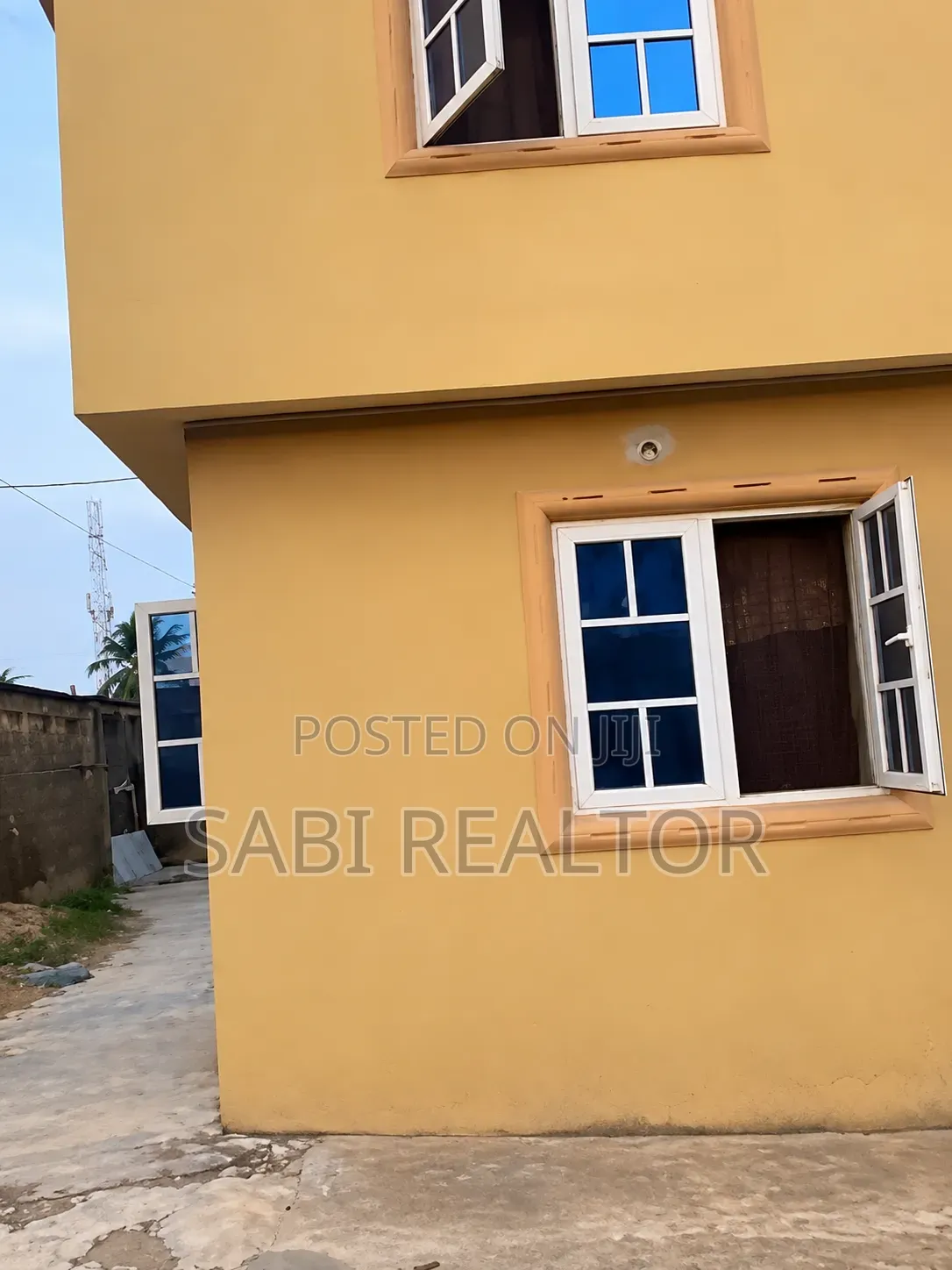 Furnished 2bdrm Block of Flats in Ipaja / Ipaja for sale