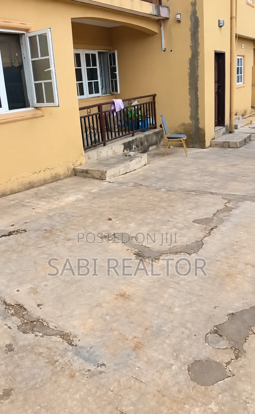 Furnished 2bdrm Block of Flats in Ipaja / Ipaja for sale