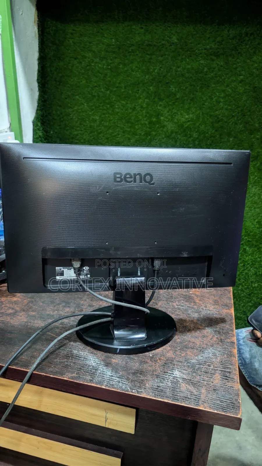 22 Inches LED Frame Monitor 1080p HDMI