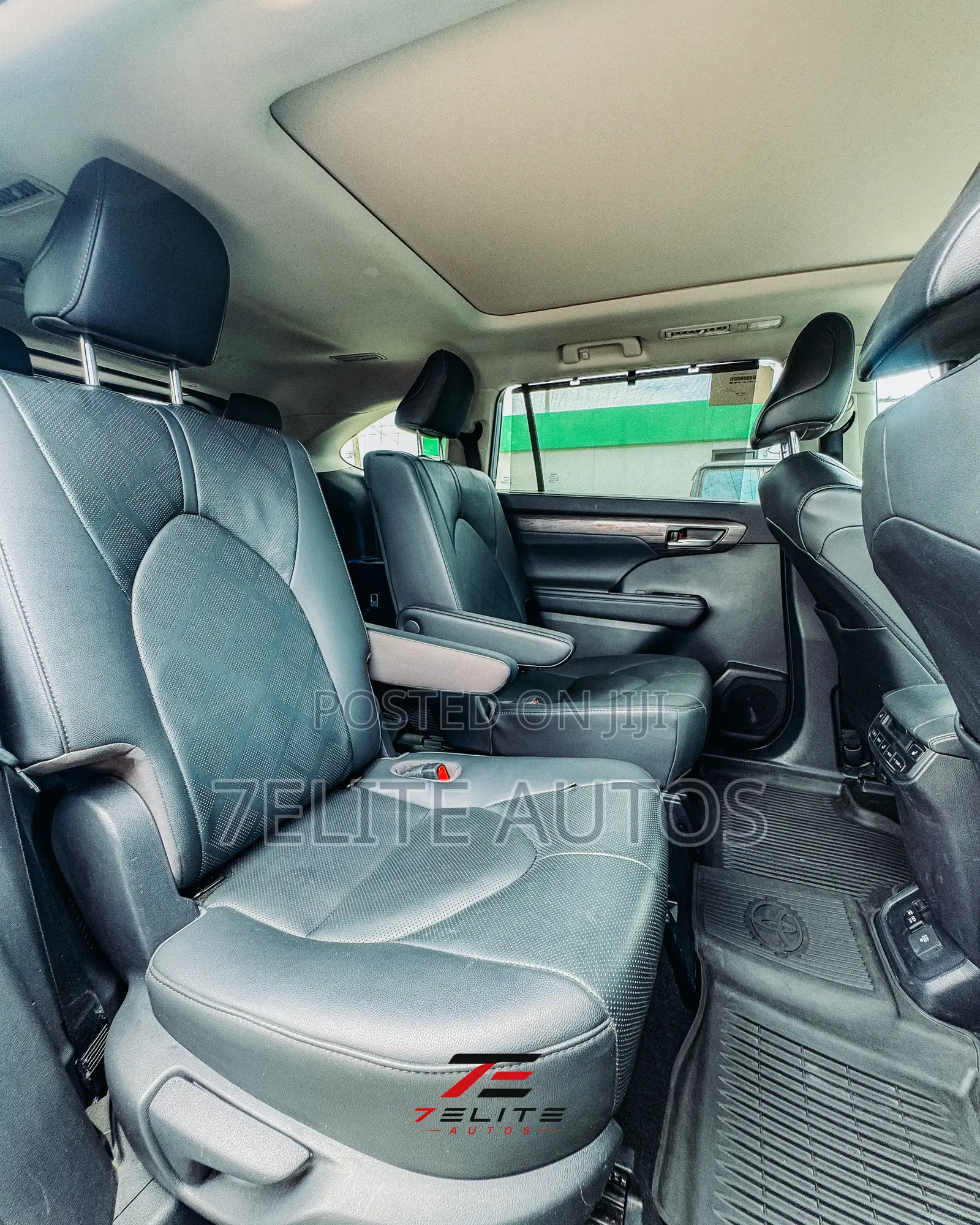 Toyota Highlander 2020 Blue