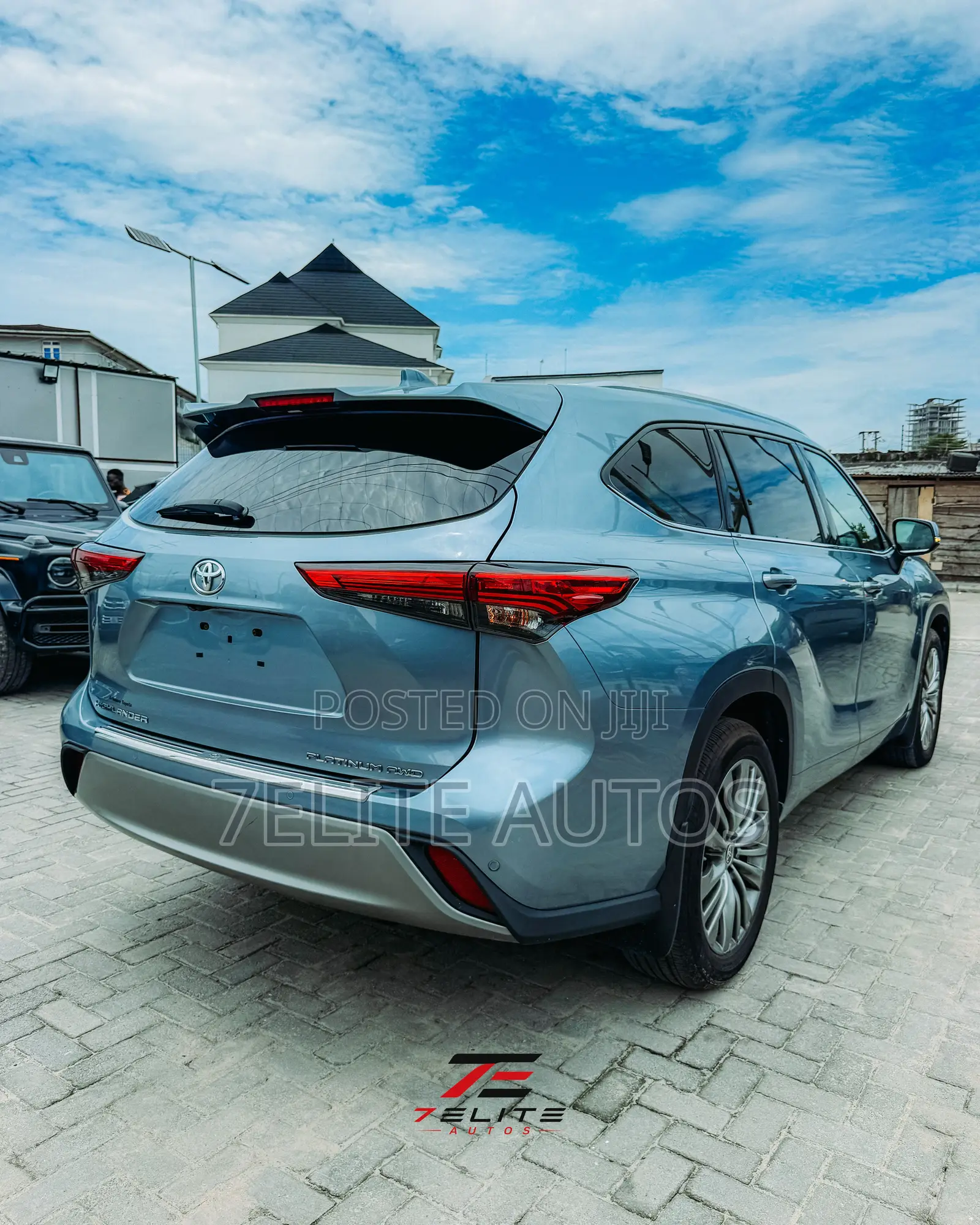 Toyota Highlander 2020 Blue