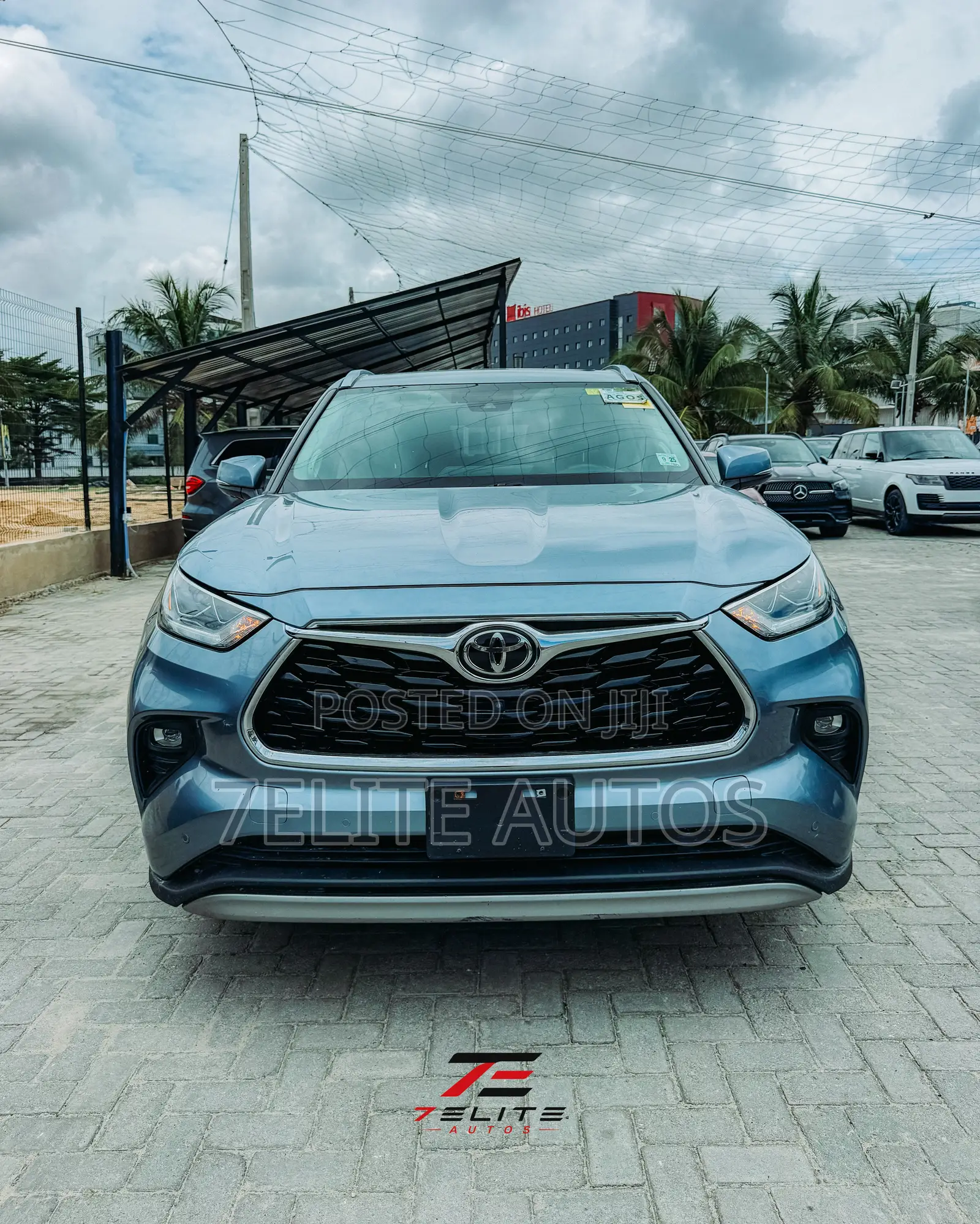 Toyota Highlander 2020 Blue