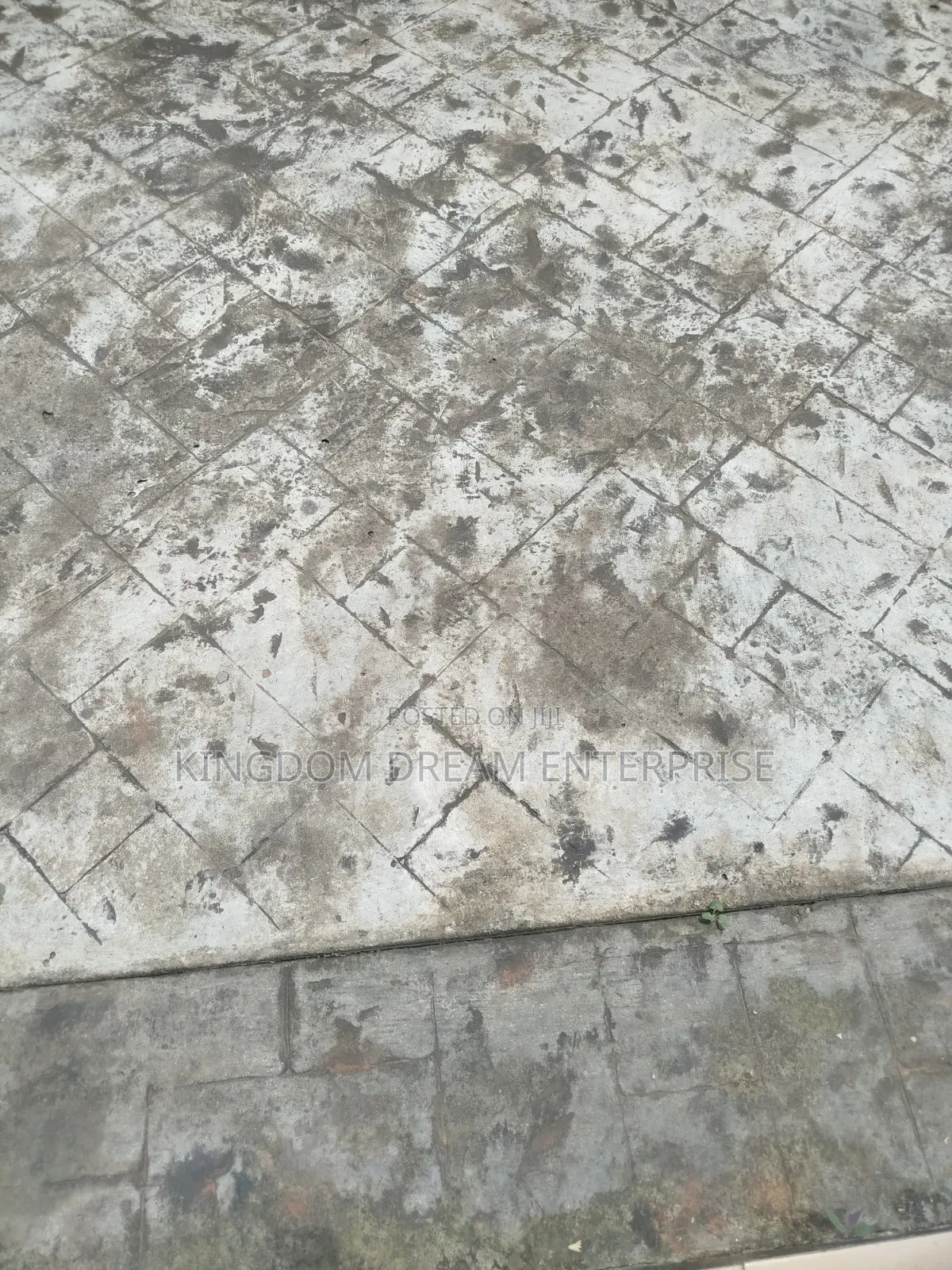 A PLOT (659sqm) FADEYI -Yaba, LAGOS*Survey Family Receipt