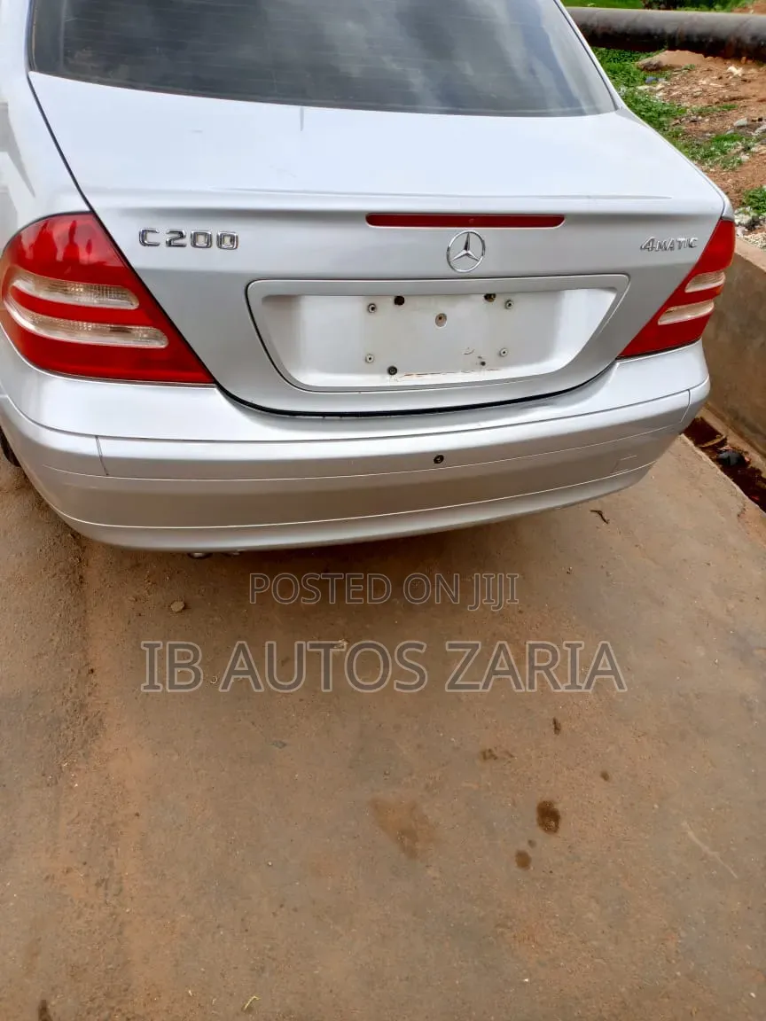 Mercedes-Benz C230 2003 Silver