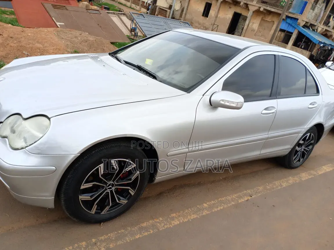 Mercedes-Benz C230 2003 Silver