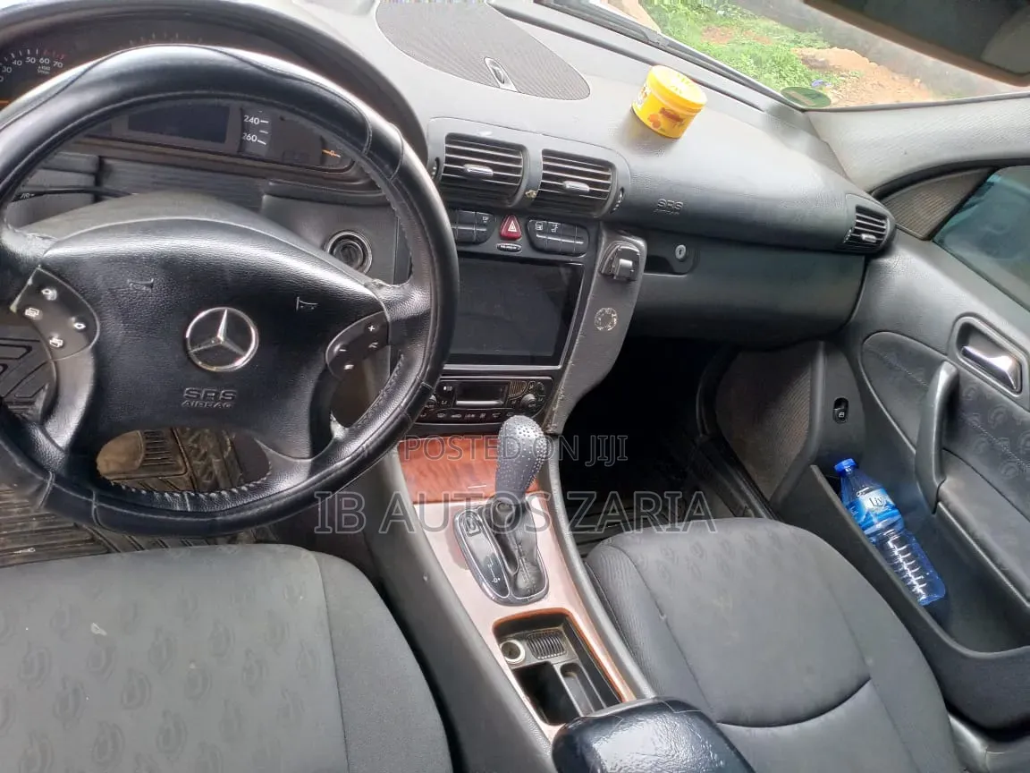 Mercedes-Benz C230 2003 Silver