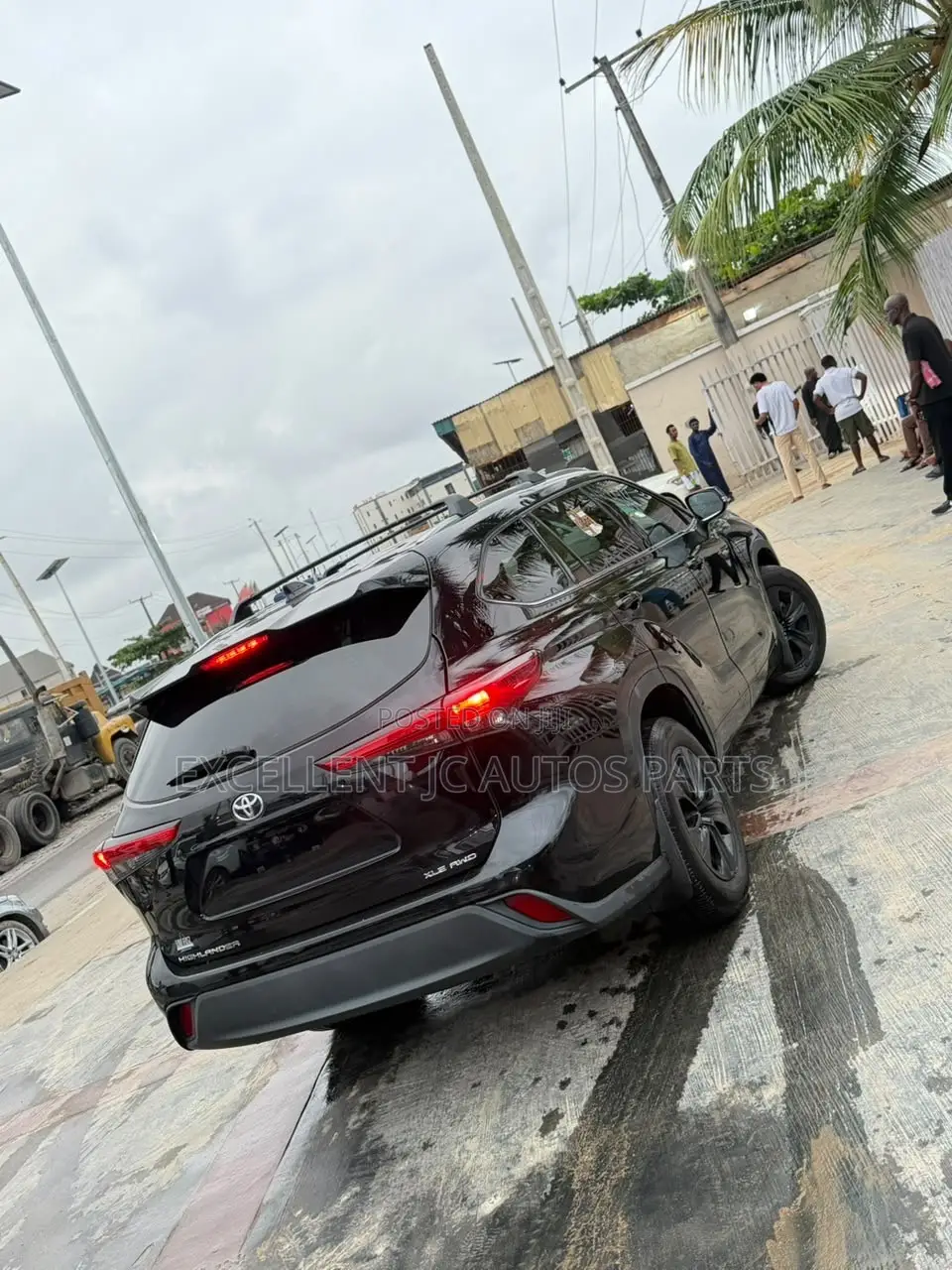 Toyota Highlander XLE 2021 Black