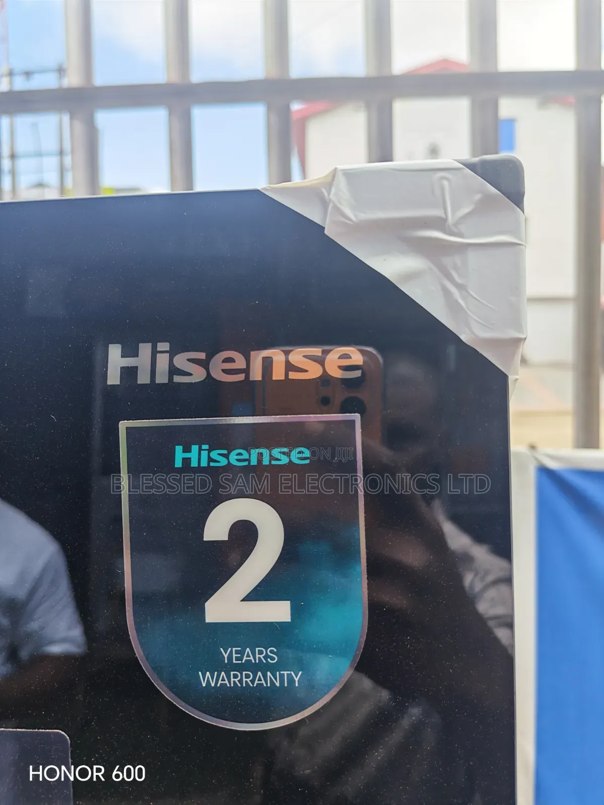 Hisense Inverter 529 Litres Said by Said Refrigerator >with Dispenser