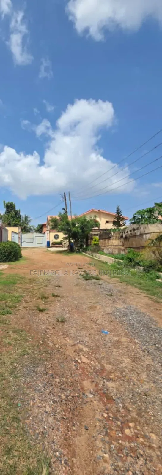 A Land at Sharp Corner, Oluyole