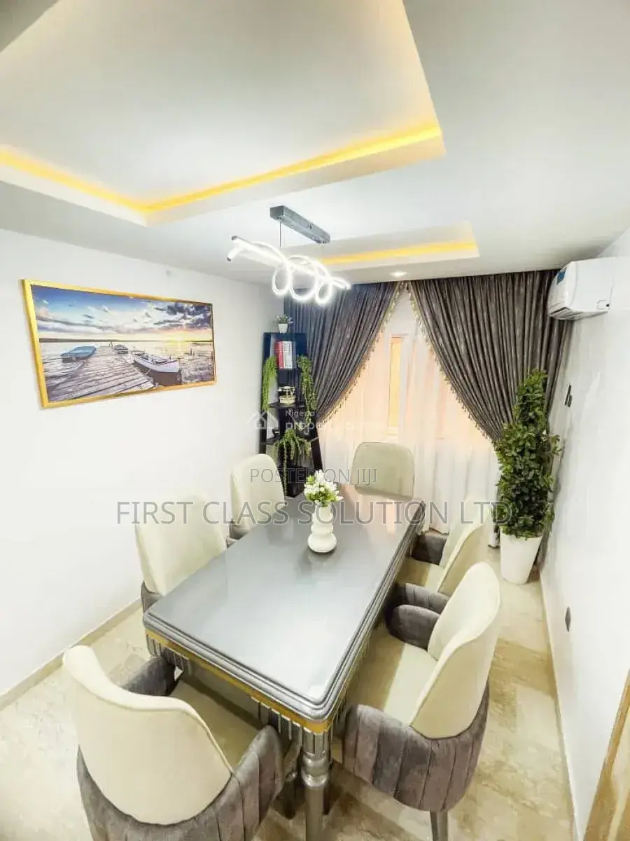 Standard 3 Bedroom
Maitama District, Abuja