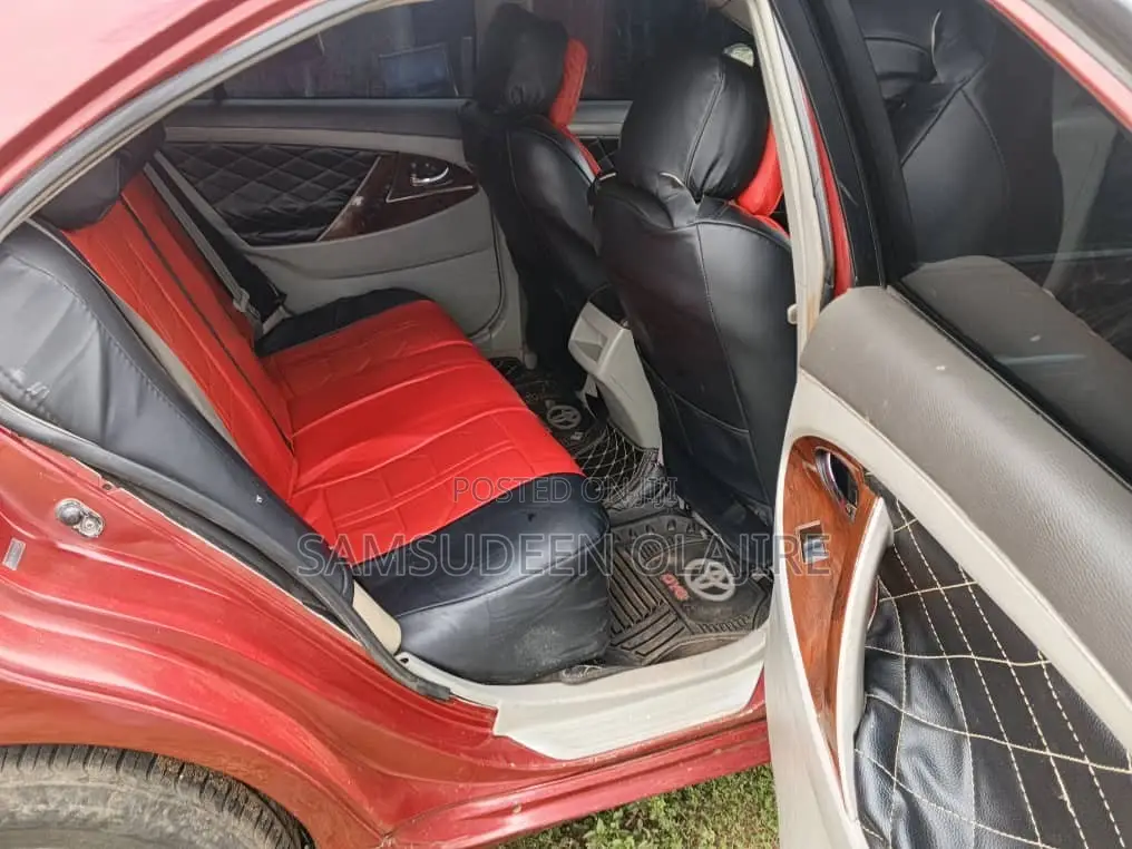 Toyota Camry 2009 Red