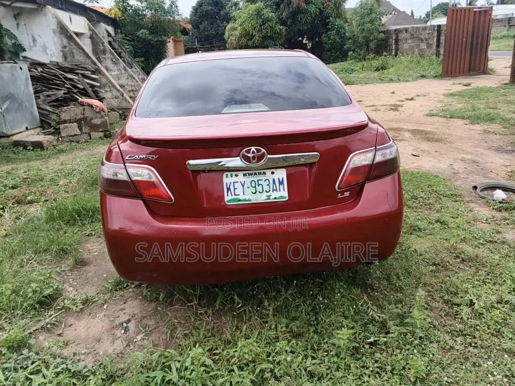 Toyota Camry 2009 Red
