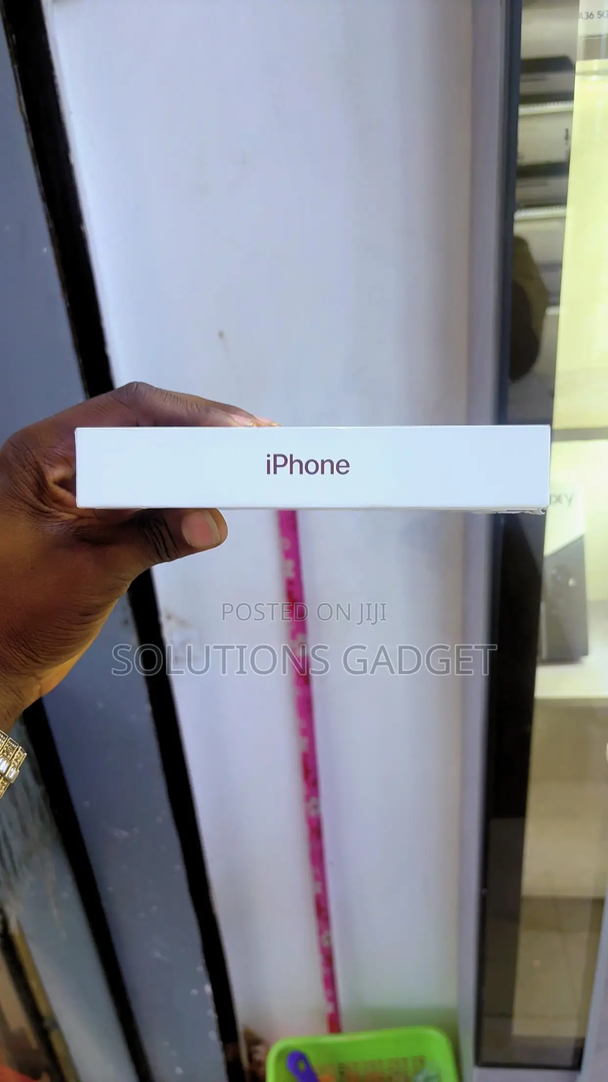 New Apple iPhone 18 Pro 256 GB Bronze