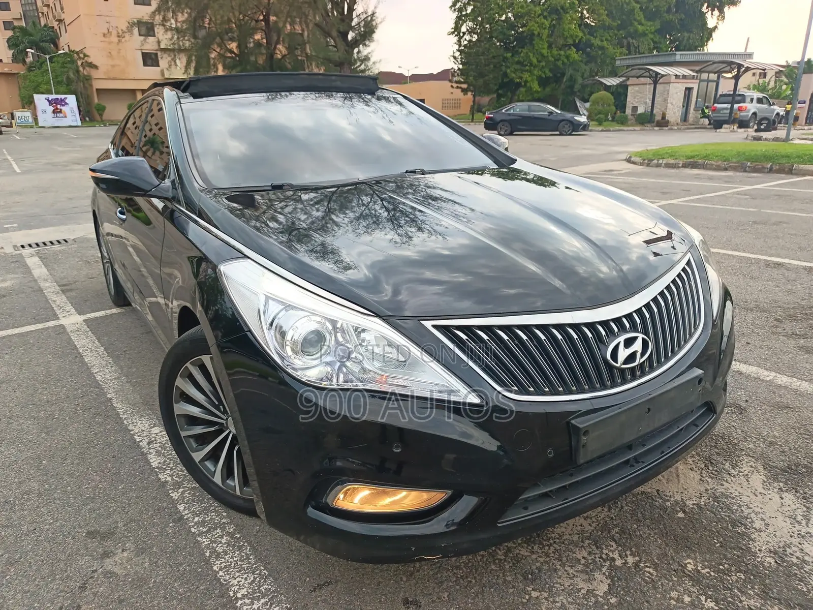 Hyundai Grandeur 2014 Black