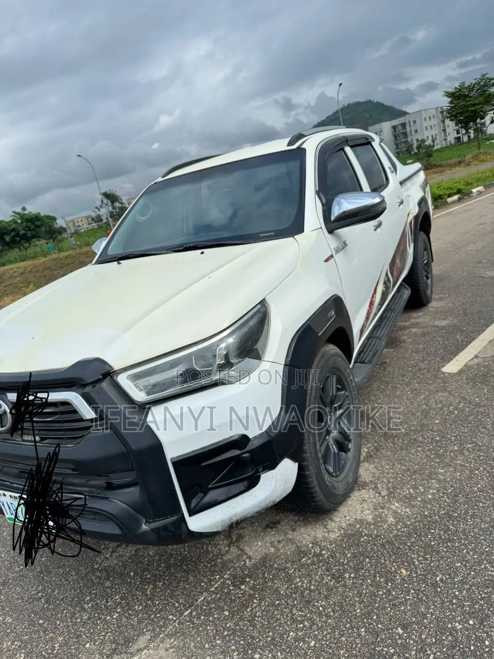 Toyota Hilux 2015 White