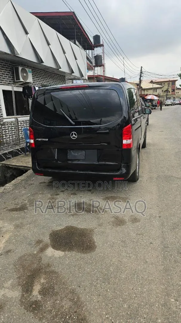 Mercedes-Benz Metris 2.0 FWD 2018 Black